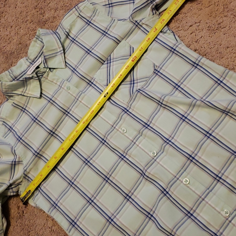 Green Light wt basic button down szL - Picture 2 of 10